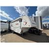 Image 2 : 2007 PROWLER CLASSIC FIFTH WHEEL TRAILER