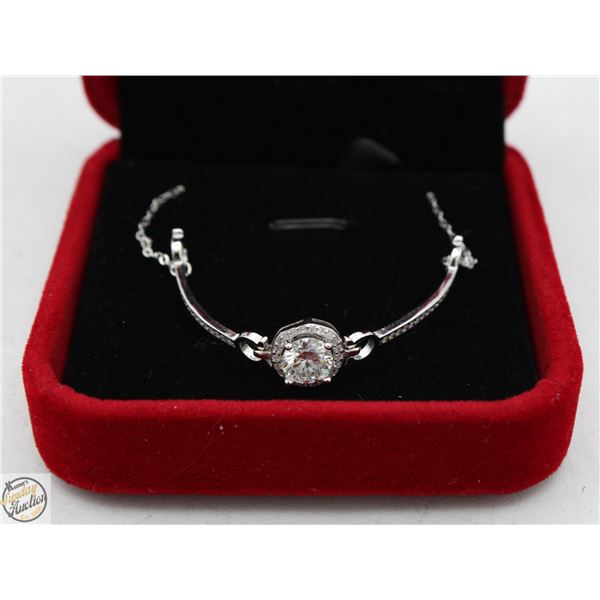 #2900-1.00 CT GRA CERTIFIED ROUND BRILLIANT