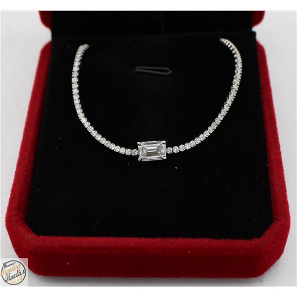 #2916-1.00 CT GRA CERTIFIED ELONGATED