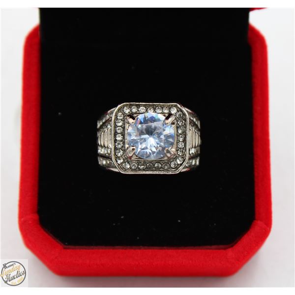 #2919-3.00 CT ROUND BRILLIANT CUT CLEAR
