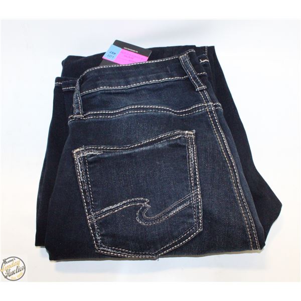 SILVER JEANS 27 X 33 SLIM BOOT CUT