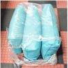 Image 1 : BAG OF 3 LG PATIO PILLOWS CUSHIONS PRE LOVED