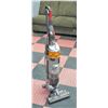 Image 1 : DYSON VACUUM