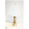 Image 1 : ESTATE BRASS COLOR LAMP