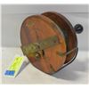 Image 1 : COLLECTIBLE PEETZ REEL (WOODEN 6”)