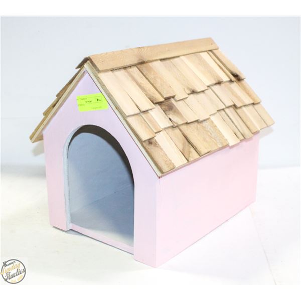 WOODEN KITTEN FELINE SMALL/MINI HUT