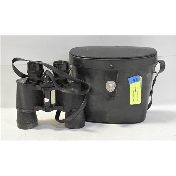 BINOCULARS IN CASE