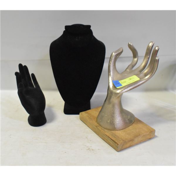 3 JEWELRY HOLDERS