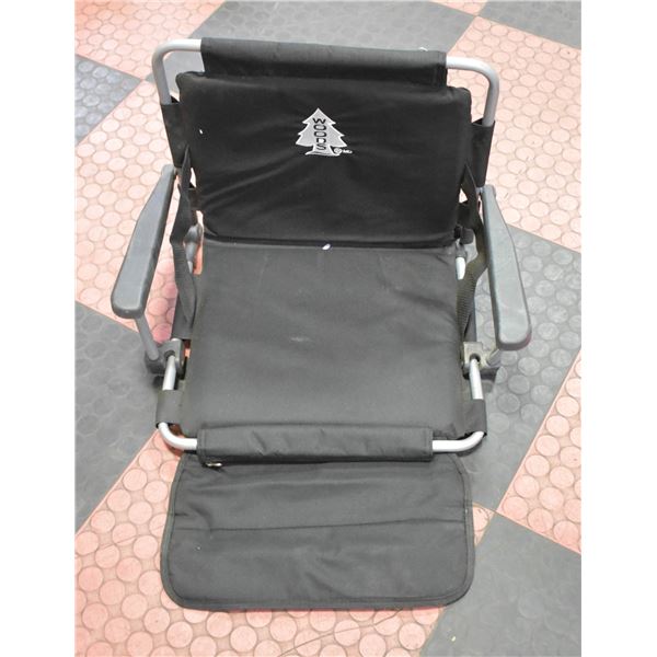 WOOD DELUXE STADIUM SEAT