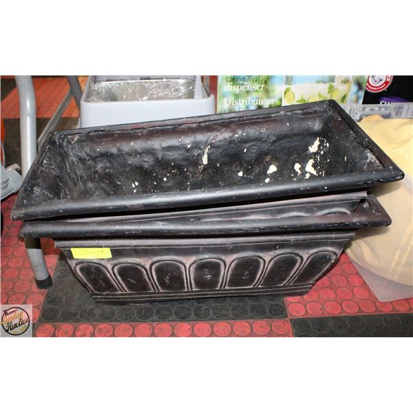 LOT OF 2 RESIN FLOWER PLANTERS