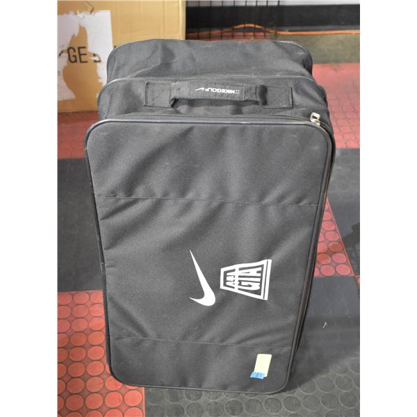 NIKE GOLF TRAVEL BAG