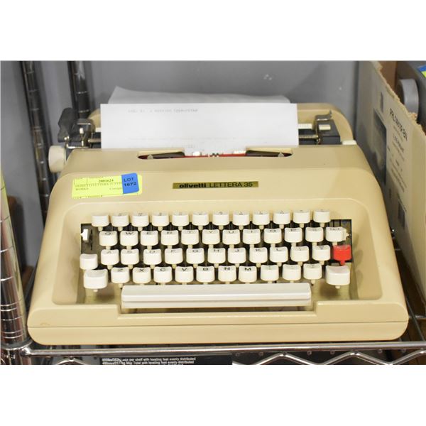 OLIVETTI LETTERA 35 TYPEWRITER WORKS