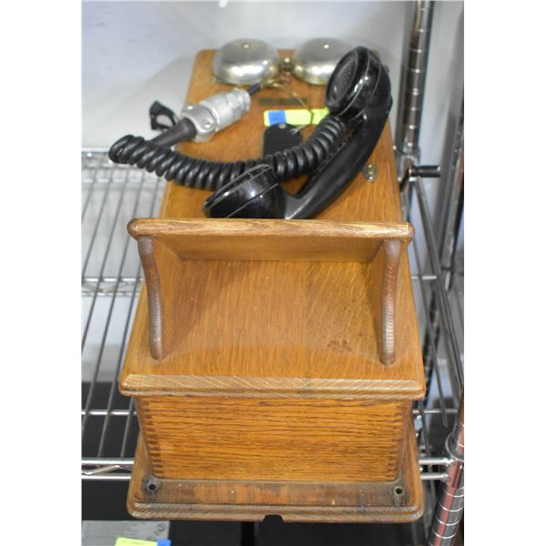 NORTHERN ELECTRIC COMPANY VINTAGE TELEPHONE