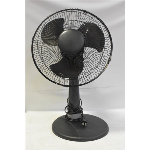 3 SPEED ROTARY TABLE TOP FAN