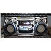 Image 1 : PIONEER 3 CD AND DUAL CASSETTE STEREO SYSTEM