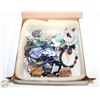 Image 1 : LARGE BOX OF ASSORTED CRYSTALS
