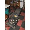 Image 1 : YARD MACHINE GAS MOWER