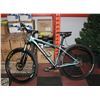 Image 1 : 24 SPEED GIANT MOUNTAIN BIKE WITH 29" TIRES + DISC