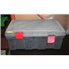 Image 1 : 30 GALLON STORAGE BIN