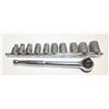 Image 1 : LOT OF 10 CHROME VANADIUM 1/2 IN SOCKETS 3/8 TO 1
