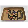 Image 1 : FLAT WITH VARIOUS CLAMPS