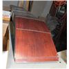 Image 1 : 2 BOXES OF LAMINATED WOOD FLOORING PEEL & STICK