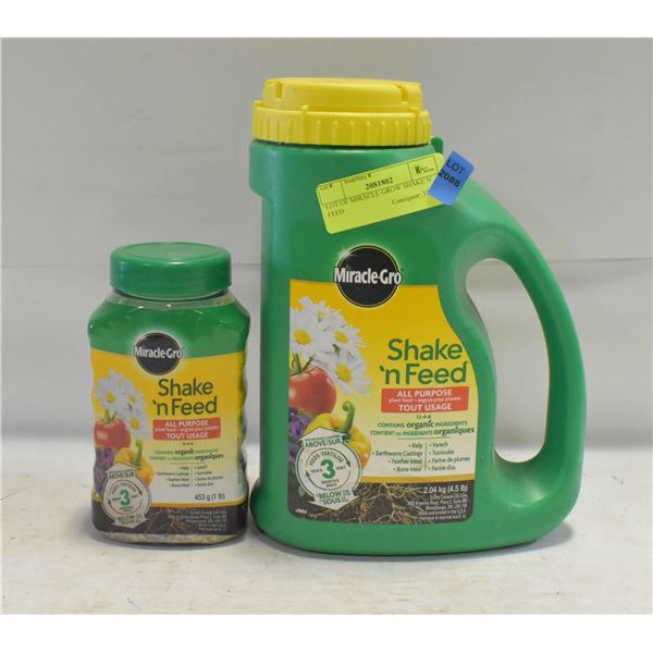LOT OF MIRACLE GROW SHAKE N' FEED (2 BOTTLES)