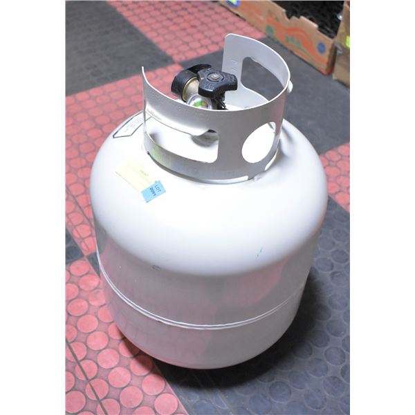 20LB PROPANE TANK EXPIRES 2027 (FULL)