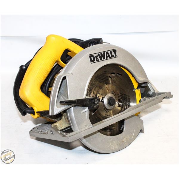 DEWALT ELECTRIC 7 1/4 CIRCULAR SAW TESTED