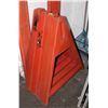 Image 1 : TRAFFIC BARRIERS (LOT OF 2)