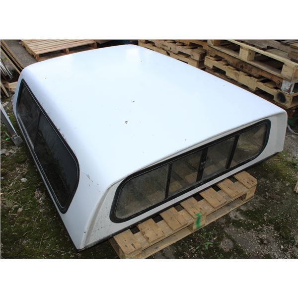 WHITE FIBERGLASS TRUCK CANOPY 5FT 2" WIDE X