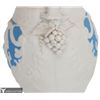 Image 6 : Blue And White Parian Ware Handled Vase