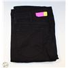 Image 1 : WRANGLER AUTHENTICS 34 X 36 BLACK JEANS