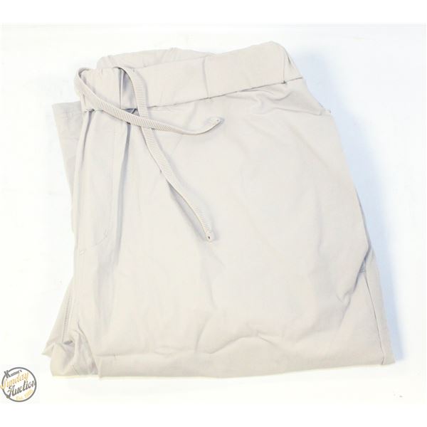 NEW LOLE MEDIUM WHITE MENS PANTS
