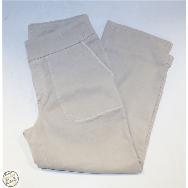 NEW UP! CAPRI WOMENS SMALL BEIGE PANTS