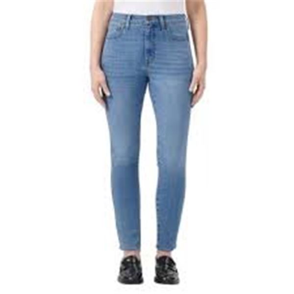 NEW KIRKLAND WOMENS JEAN SIZE 12