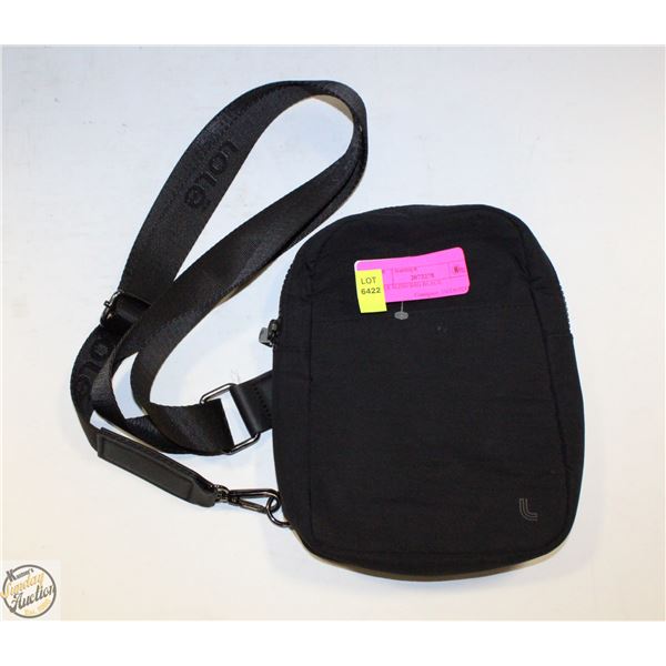 LOLE SLING BAG BLACK