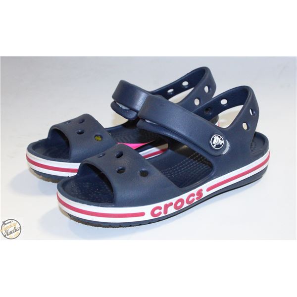 KIDS SMALL BLUE CROCS