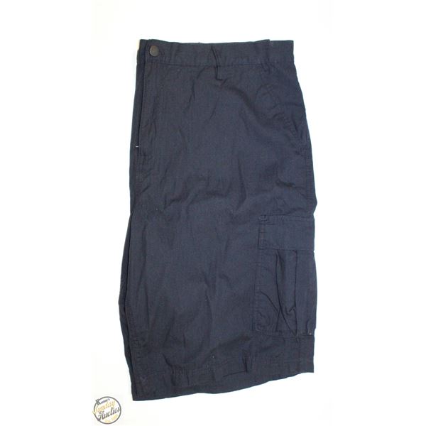 CALVIN KLEIN JEANS SIZE 38 BLACK