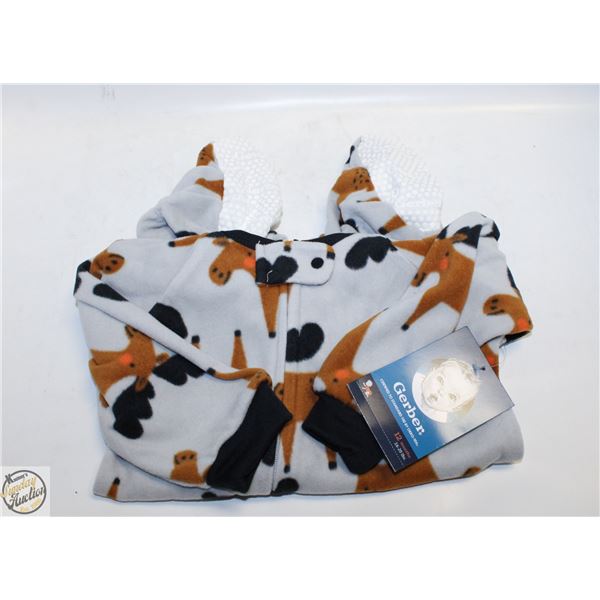NEW GERBER KIDS 4T REINDEER ONESIE