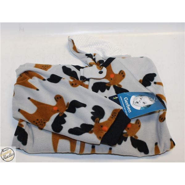 NEW GERBER KIDS 4T REINDEER ONESIE
