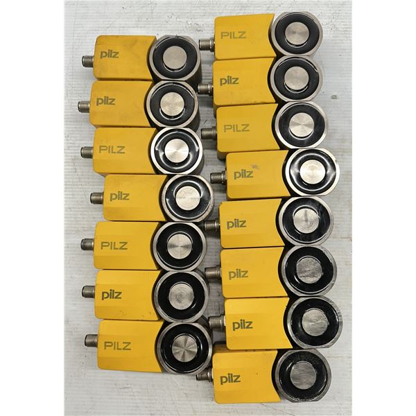 Lot of (15) Pilz #570510 / PSEN sl-0.5p 1.1 Magnetic Safety Gate Switches