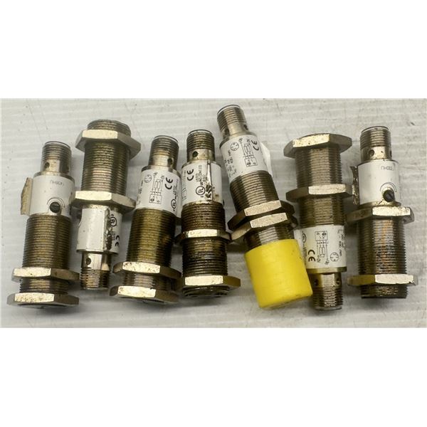 Lot of (7) Balluff #BOS 18M-PA-1PD-E5-C-S4 Sensors