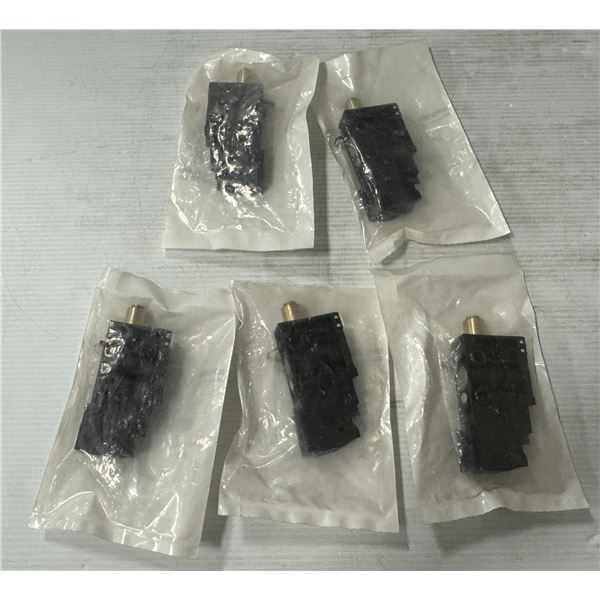 Lot of (5) Parker #PS1-E116 Valves