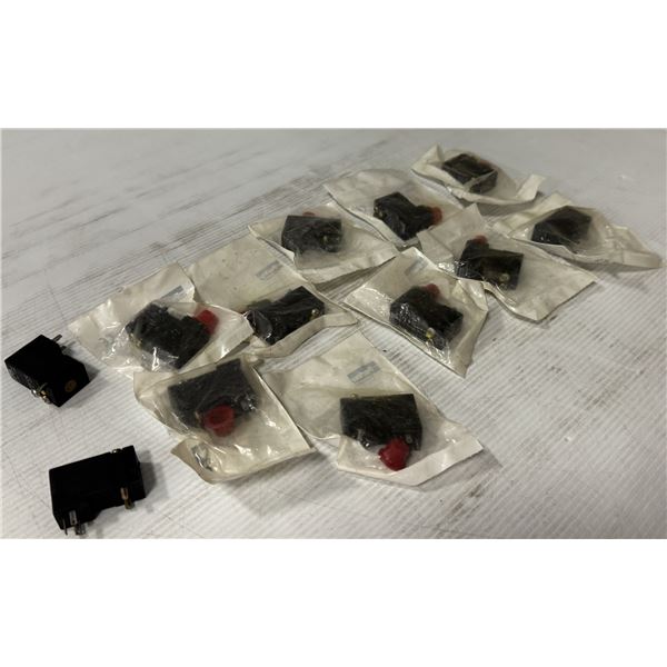 Lot of Parker #PS1-E2352B Valves