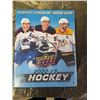 Image 1 : 2022-2023 UPPER DECK binder and cards