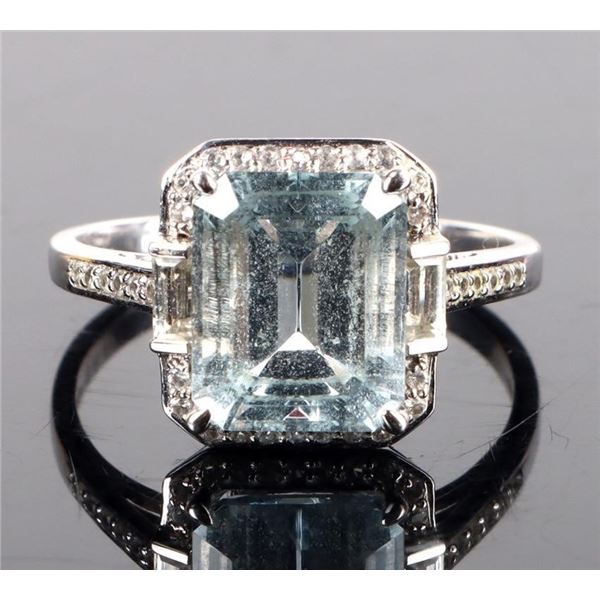 BEAUTIFUL AQUAMARINE & WHITE TOPAZ LADIES RING