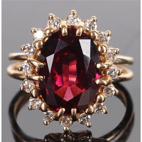 18K YELLOW GOLD GARNET DIAMOND LADIES RING