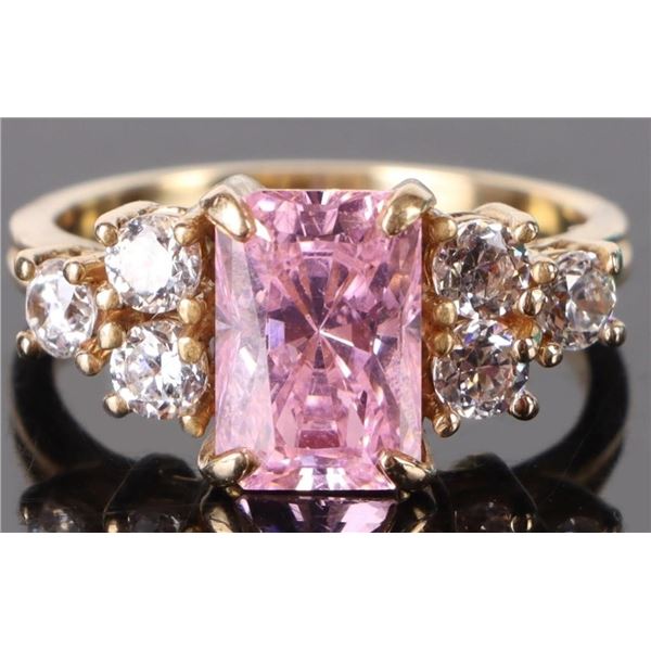 14K YELLOW GOLD CUBIC ZIRCONIUM LADIES RING