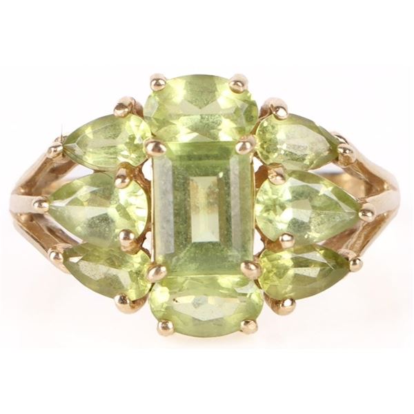 14K YELLOW GOLD GREEN PERIDOT LADIES RING